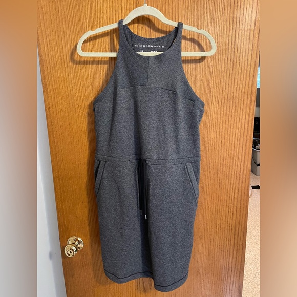 Under Armour Threadborne Tank Dress - Sz M - Picture 1 of 7